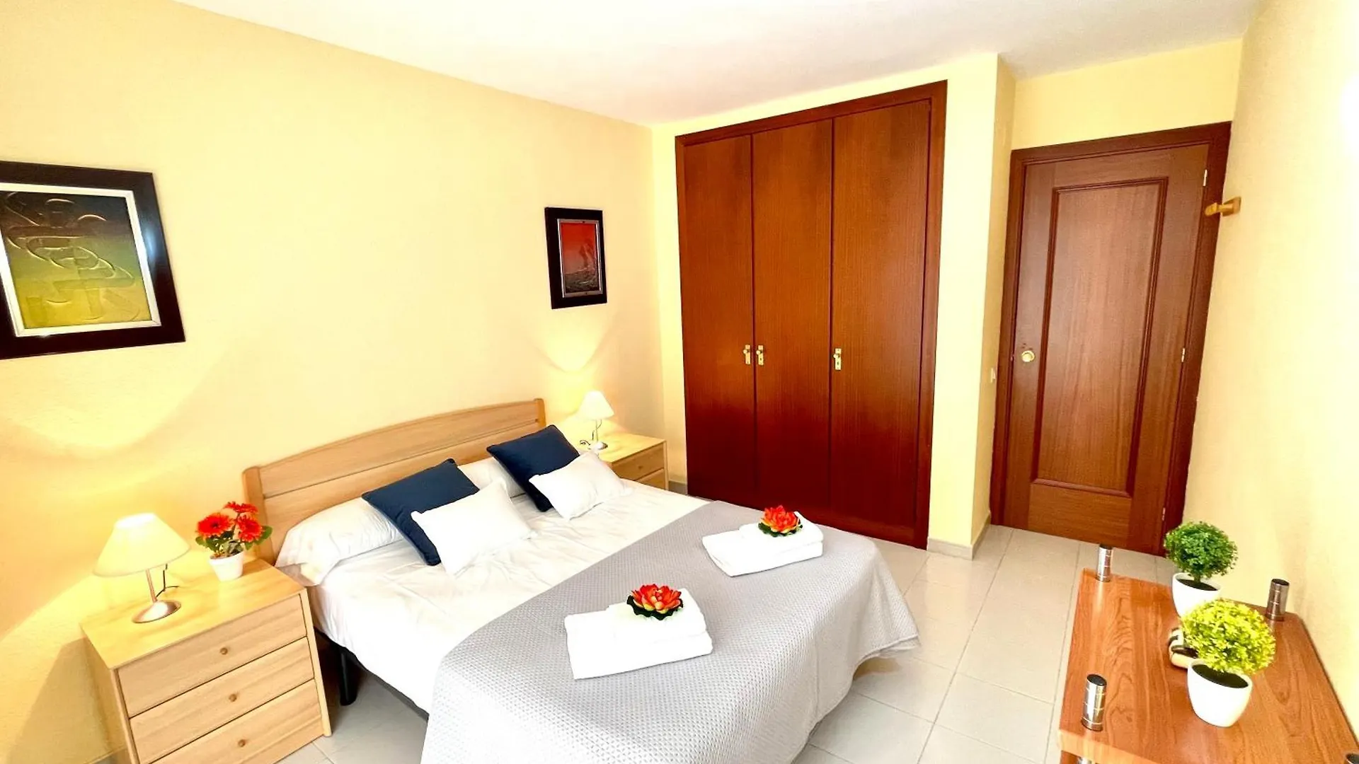 Apartbeach Nargam Vista Playa La Pineda