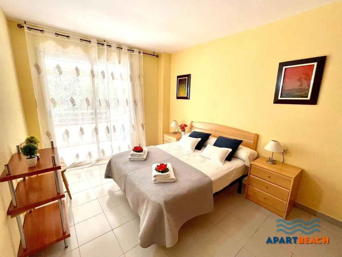 Apartbeach Nargam Vista Playa Clima Y Piscina La Pineda 0*,